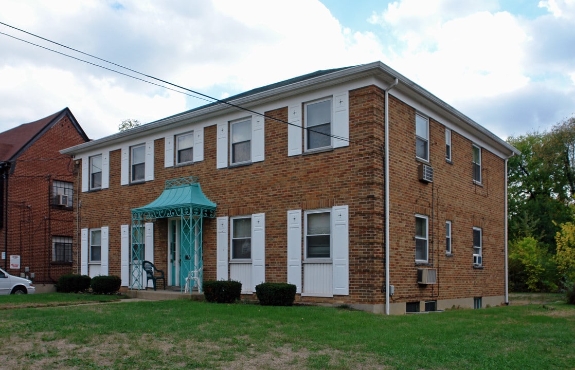 1711 Portman Ave in Cincinnati, OH - Building Photo