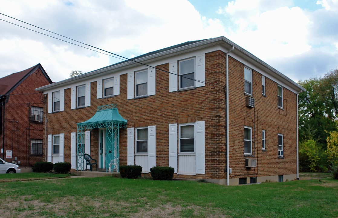 1711 Portman Ave in Cincinnati, OH - Foto de edificio