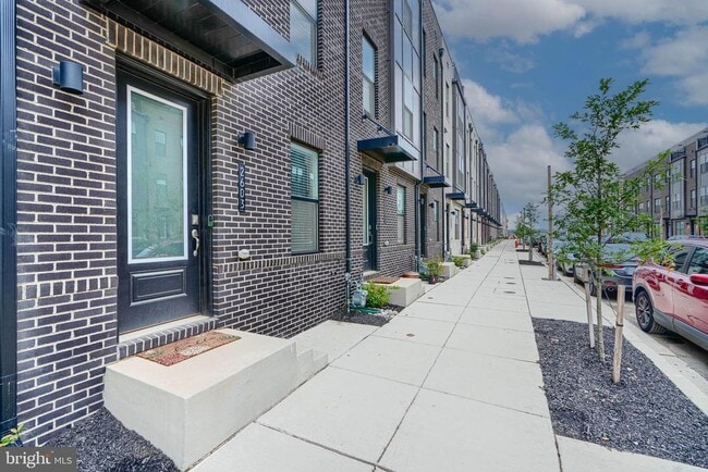 property at 2603 Light St