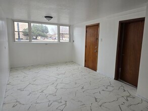 5221 W 87th St, Unit GU in Oak Lawn, IL - Foto de edificio - Building Photo