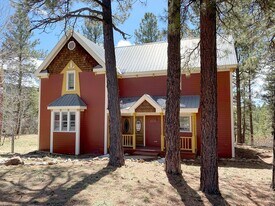 308 The Silver Queen S in Durango, CO - Building Photo
