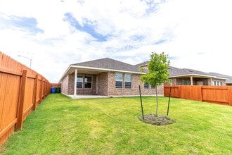 17920 Fairbridge Ln in Manor, TX - Building Photo - Building Photo