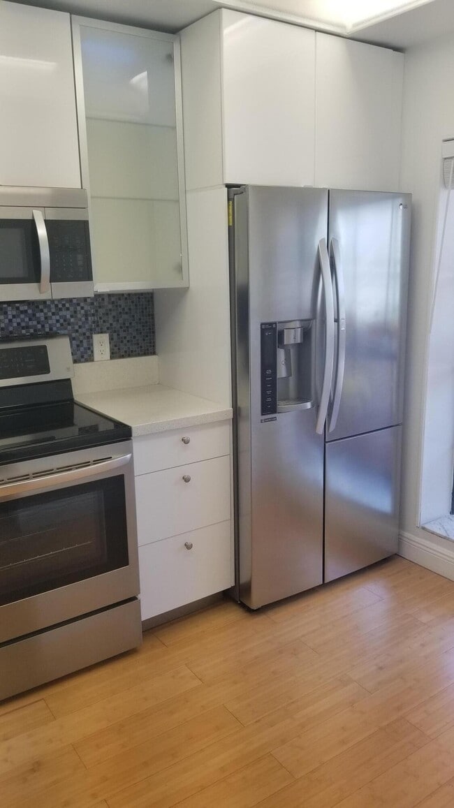 2289 SW 15th St in Deerfield Beach, FL - Building Photo - Building Photo