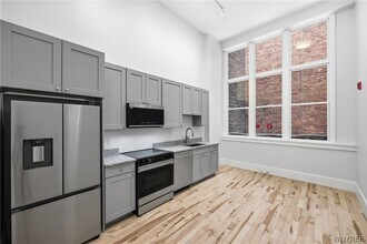 130 Pearl St in Buffalo, NY - Building Photo - Building Photo