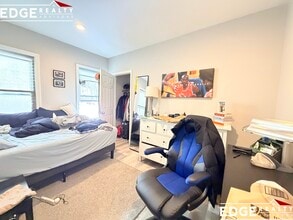 70 Quint Ave in Boston, MA - Foto de edificio - Building Photo