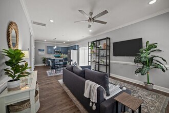 512 Watauga Ave in Greenville, NC - Building Photo - Building Photo