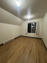 321 Shelden Ave, Unit 1 in Houghton, MI - Building Photo - Building Photo