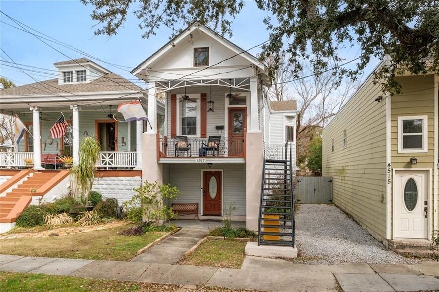 4517 Banks St, Unit 910 E 8th St Unit 205 in New Orleans, LA - Building Photo