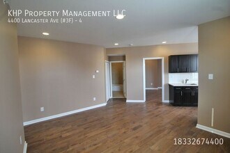 4400 Lancaster Ave in Philadelphia, PA - Foto de edificio - Building Photo