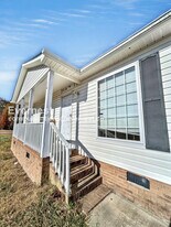 114 Yoda Dr in Grover, NC - Building Photo