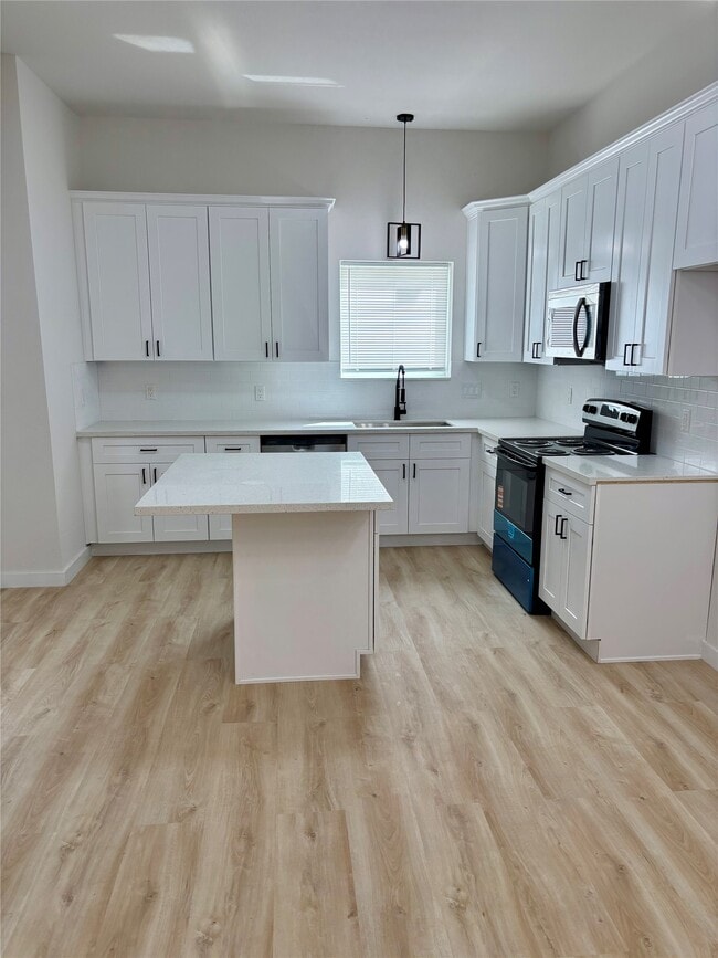 property at 9711 Pelsey St