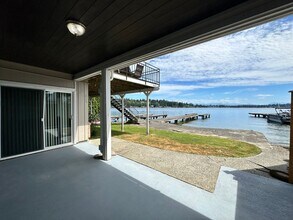 1911 Vernon Rd in Lake Stevens, WA - Building Photo - Building Photo