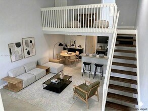 1455 Holly Heights Dr in Fort Lauderdale, FL - Foto de edificio - Building Photo