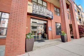 property at 400 17th St