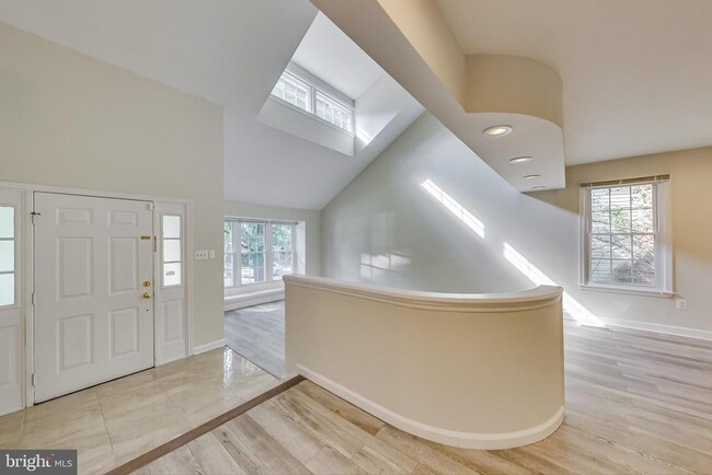 12004 Montrose Village Terrace in Rockville, MD - Building Photo - Building Photo