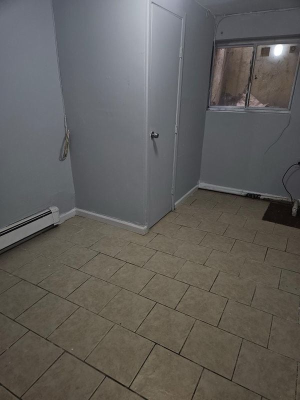 1119 E 214th St in Bronx, NY - Building Photo - Building Photo