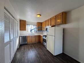 820 W 1st St in Los Angeles, CA - Foto de edificio - Building Photo