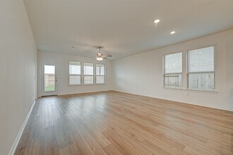 1308 Tan Gable Ln in Katy, TX - Building Photo - Building Photo