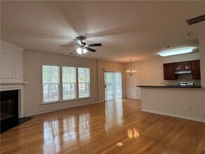 2043 Hailston Ln in Duluth, GA - Building Photo - Building Photo