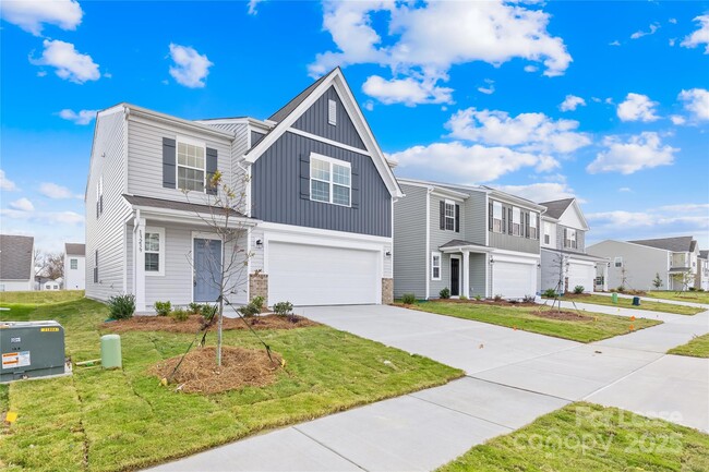 13239 Hampton Bay Ln in Charlotte, NC - Building Photo - Building Photo