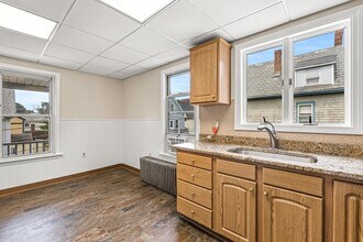 23 Porter St, Unit 2 in Somerville, MA - Building Photo - Building Photo