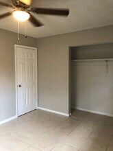 1203 S 33rd St, Unit Duplex in Fort Pierce, FL - Building Photo - Building Photo