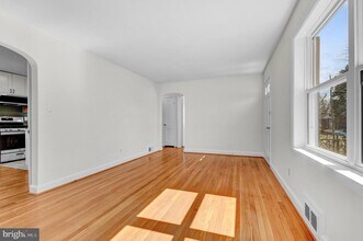 5713 5th St S in Arlington, VA - Building Photo - Building Photo