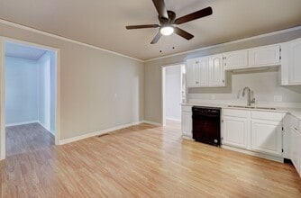 427 S 72nd E Ave in Tulsa, OK - Building Photo - Building Photo