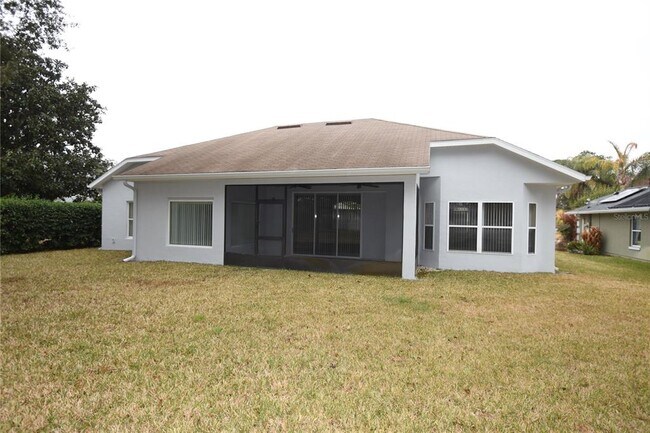 11 Ellsworth Dr in Palm Coast, FL - Building Photo - Building Photo