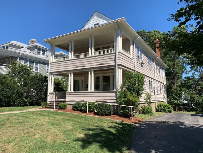 110-112 Grennan Rd