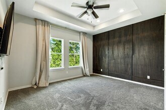 5105 Ricky St in Houston, TX - Foto de edificio - Building Photo