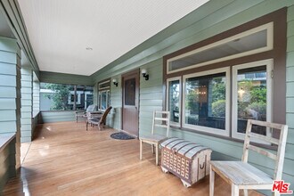 21 Park Ave in Los Angeles, CA - Building Photo - Building Photo