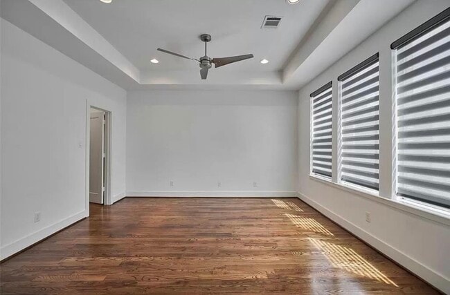 property at 1416 Ruthven St