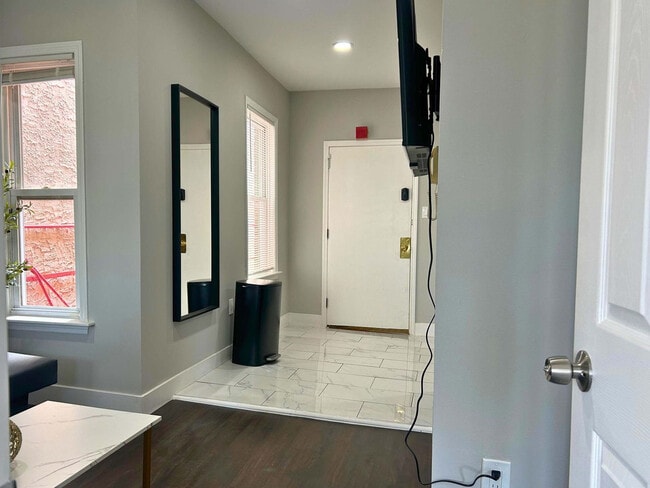 126 Bainbridge St in Philadelphia, PA - Building Photo - Building Photo