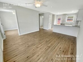 5969 73rd E Pl in Cottondale, AL - Building Photo - Building Photo