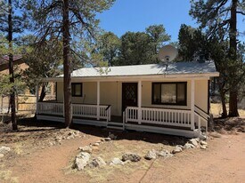 2143 Cottontail Rd in Heber-Overgaard, AZ - Building Photo