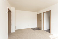 Clifton Woods Apartments in Columbus, OH - Foto de edificio - Interior Photo