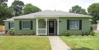 10211 Galway Dr in Dallas, TX - Building Photo