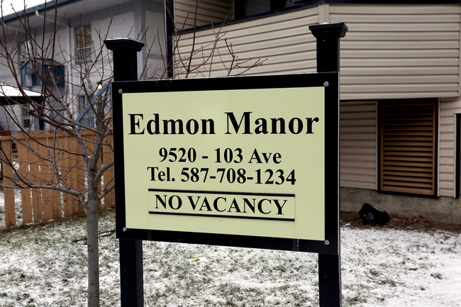 Edmon Manor in Edmonton, AB - Building Photo - Building Photo