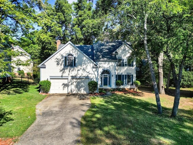 property at 2804 Rosebay Ct
