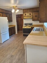 11 County Road 7 in Espanola, NM - Building Photo - Building Photo