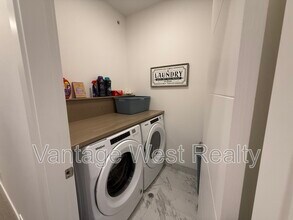 2735-2735 Shannon Lake Rd in West Kelowna, BC - Building Photo - Building Photo