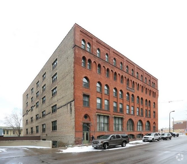 Lindsay lofts in Minneapolis, MN - Foto de edificio - Building Photo