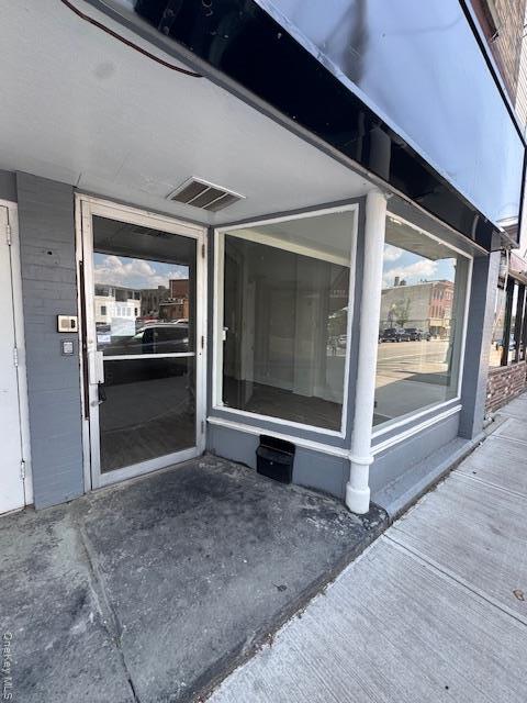 property at 30 E Main St