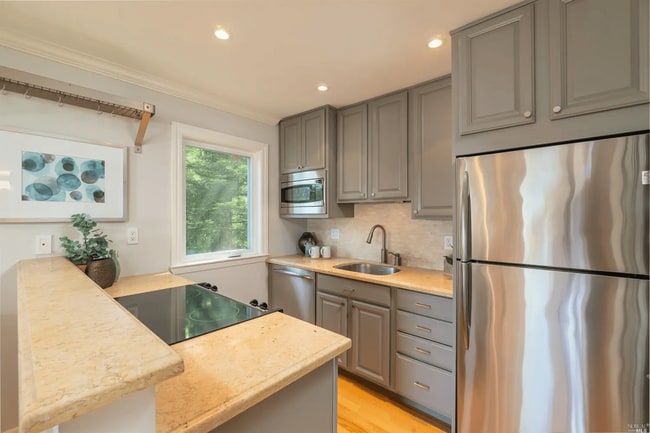 53 Anchorage Rd in Sausalito, CA - Building Photo - Building Photo
