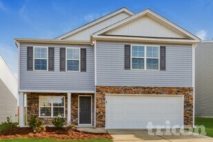 5235 Ironwood Dr in Winston-Salem, NC - Building Photo