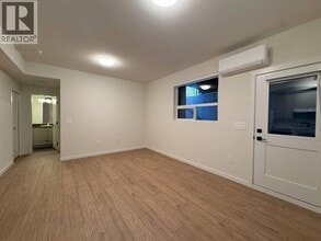 11052 Lockwood St in Maple Ridge, BC - Building Photo - Building Photo