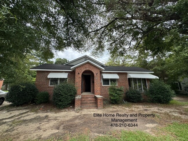 3583 Napier Ave
