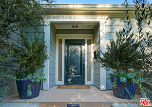 4352 Talofa Ave in Los Angeles, CA - Building Photo - Building Photo