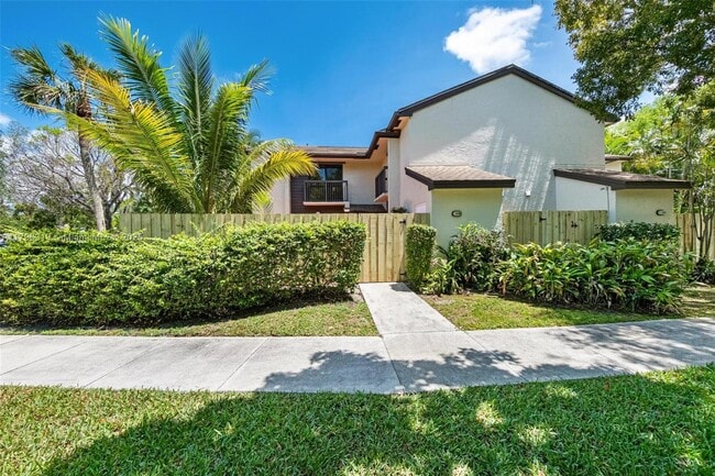 property at 3199 Cocoplum Cir